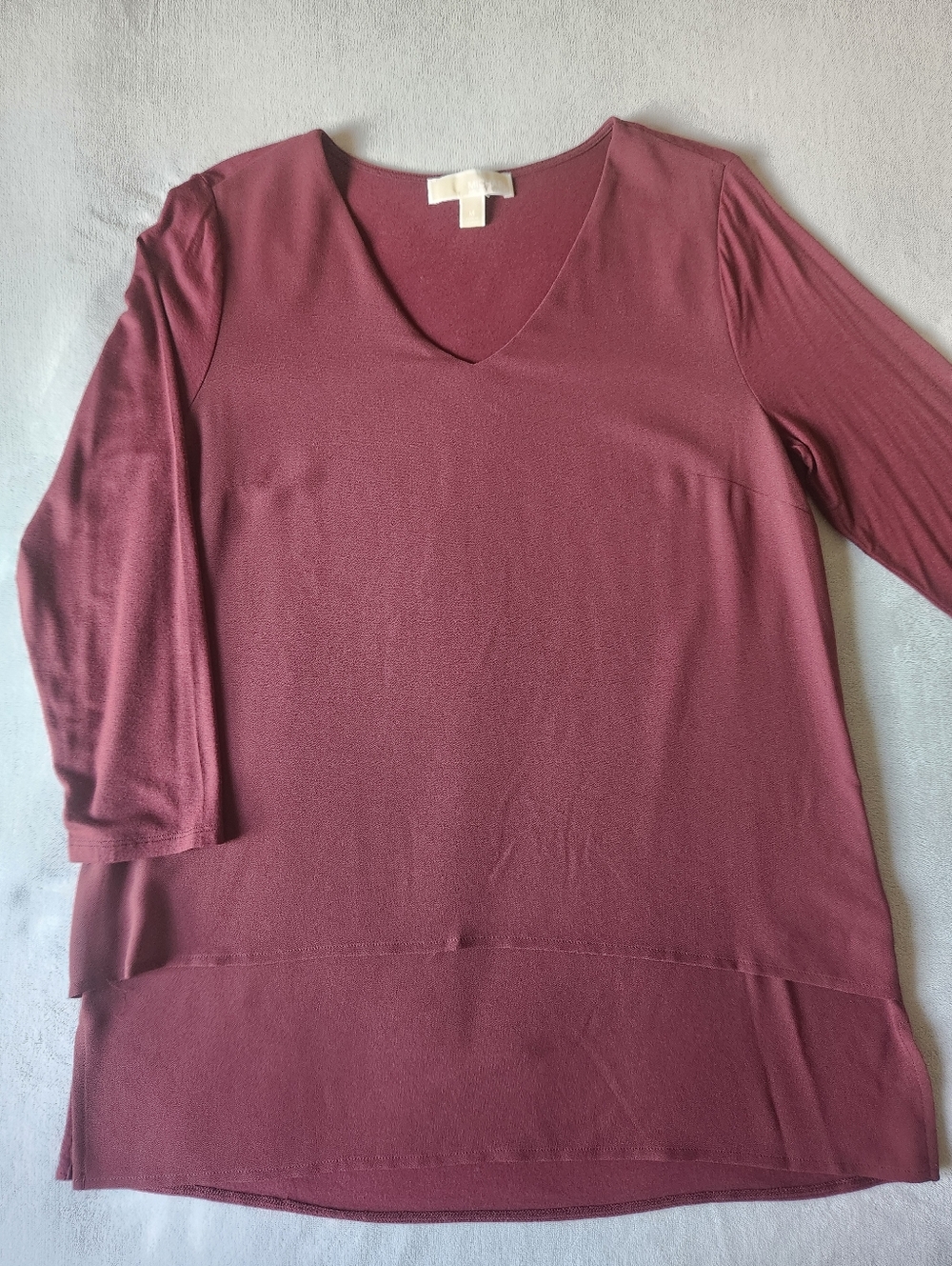 Michael Kors V-Neck 3/4 Sleeve Tunic Top - Burgundy